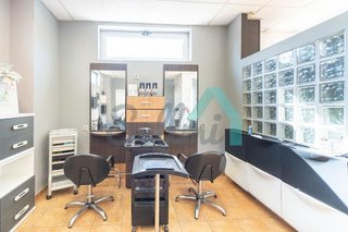 Local comercial en alquiler en Tenderina Baja - Ventanielles en Oviedo
