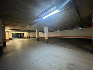 Garaje en alquiler en Echavacóiz en Pamplona