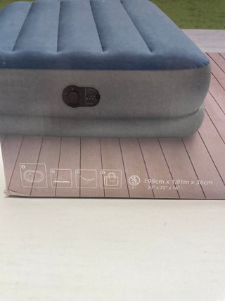 Colchón Hinchable Intex Individual con Bomba