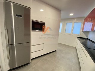 Piso en alquiler en Ensanche - Sar en Santiago de Compostela