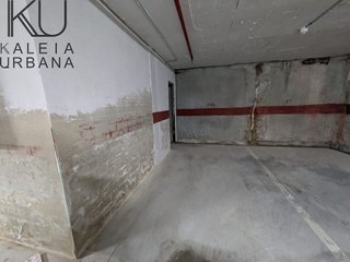Garaje en alquiler en Carolinas Bajas en Alicante