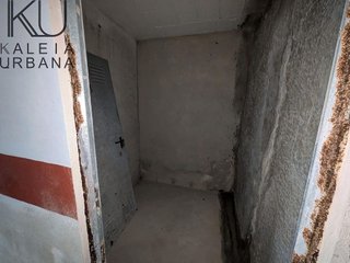 Garaje en alquiler en Carolinas Bajas en Alicante
