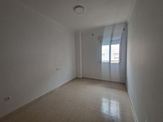 Piso en alquiler en La Banda - Campo de Fútbol en Chiclana de la Frontera