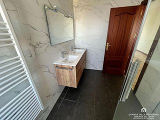 Piso en alquiler en Centro Ciudad en León