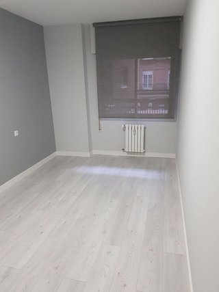 Piso en alquiler en Las Eras de Renueva en León
