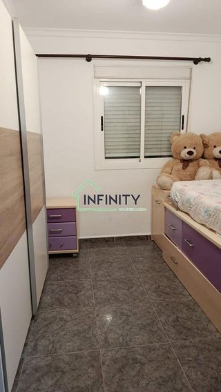 Chalet en venta en Oliva Playa en Oliva