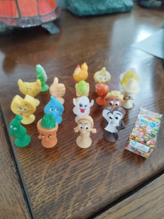 17 Figuras Emoji Coleccionables