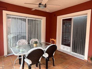 Casa pareada en venta en Viña Málaga en Vélez-Málaga