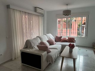 Casa pareada en venta en Viña Málaga en Vélez-Málaga