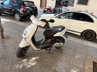 Yamaha Neos 50 Scooter Blanca