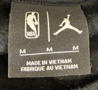 Sudadera Jordan Negra con Logo Bulls