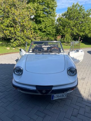 Alfa Romeo Spider 1989