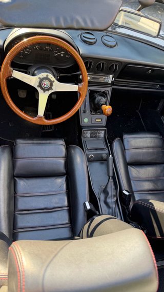 Alfa Romeo Spider 1989
