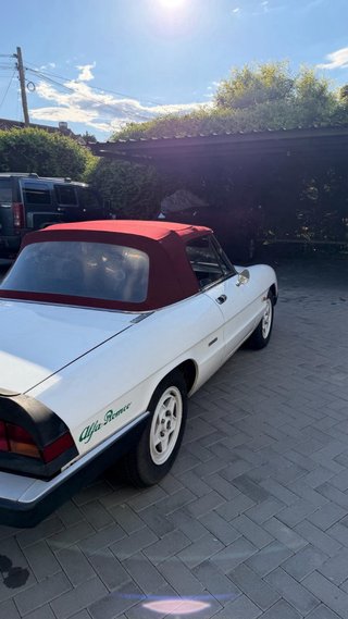 Alfa Romeo Spider 1989