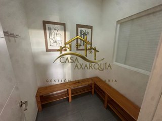 Local comercial en venta en Paseo Marítimo de Levante en Vélez-Málaga