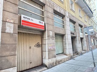 Local comercial en venta en Centro - Ayuntamiento en Santander