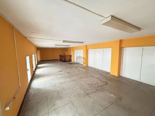 Local comercial en venta en Centro - Ayuntamiento en Santander