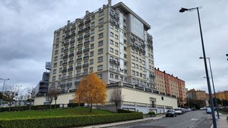 Local comercial en venta en Residencia - Abella en Lugo
