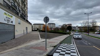Local comercial en venta en Residencia - Abella en Lugo
