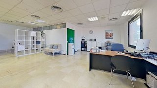 Oficina en venta en Ensanche en Pamplona