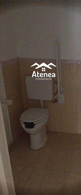 Local comercial en venta en Hospital - Parque sur en Albacete