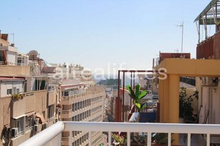 Ático en venta en Centro Urbano en Benidorm