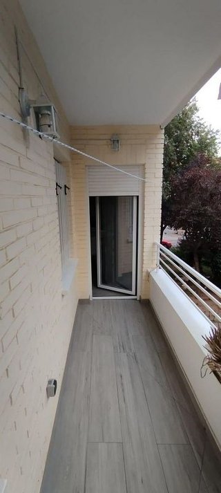 Piso en venta en Reyes en Parla