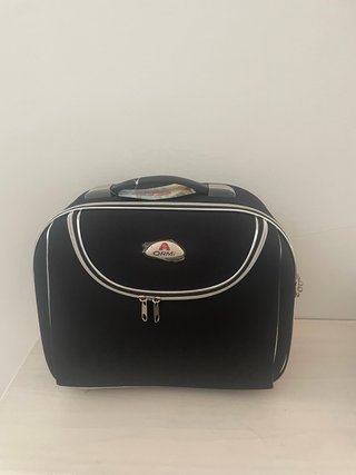 Pack 2 maletas de viaje y neceser ORMI