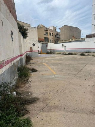 Local comercial en venta en Alginet
