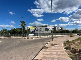 Local comercial en venta en Rafelbuñol/Rafelbunyol