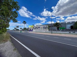 Local comercial en venta en Rafelbuñol/Rafelbunyol
