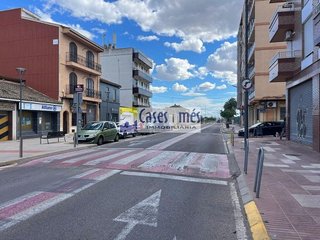 Local comercial en venta en Rafelbuñol/Rafelbunyol