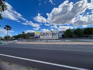 Local comercial en venta en Rafelbuñol/Rafelbunyol