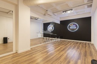 Local comercial en venta en Val en Alcalá de Henares