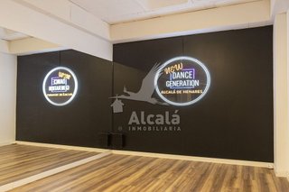 Local comercial en venta en Val en Alcalá de Henares