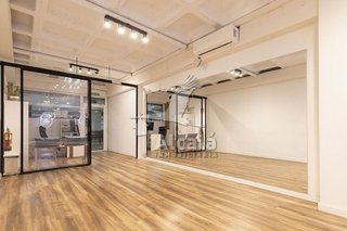 Local comercial en venta en Val en Alcalá de Henares