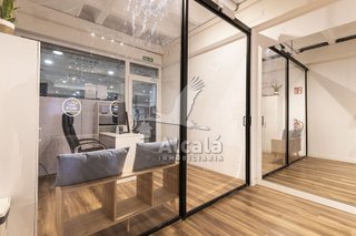 Local comercial en venta en Val en Alcalá de Henares