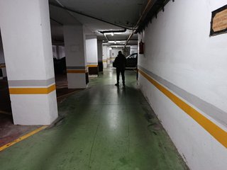 Garaje en venta en Playamar en Torremolinos