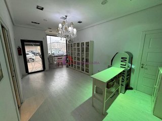 Local comercial en venta en Fuentecillas - Universidades en Burgos