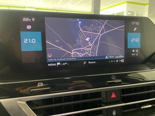 C4 BlueHDi 130 S&S EAT8 Feel Pack 96 kW 5P Automát