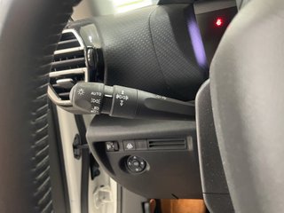 C4 BlueHDi 130 S&S EAT8 Feel Pack 96 kW 5P Automát