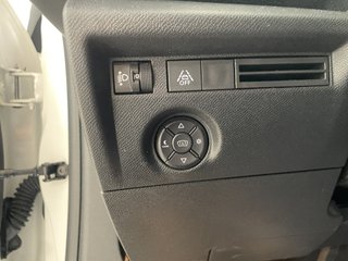 C4 BlueHDi 130 S&S EAT8 Feel Pack 96 kW 5P Automát