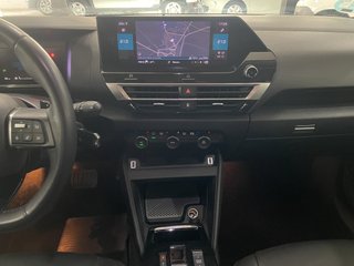 C4 BlueHDi 130 S&S EAT8 Feel Pack 96 kW 5P Automát