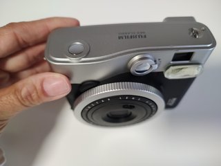 Cámara Fujifilm Instax Mini 90 Neo Classic