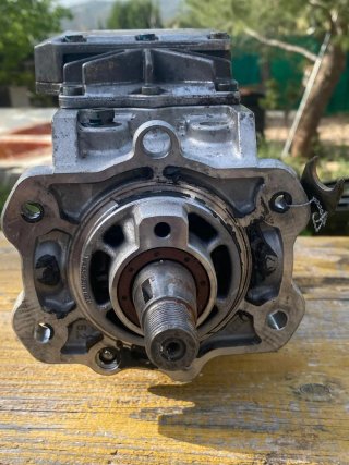 Bomba Inyectora BMW E46 136cv