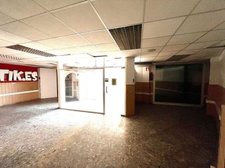 Local comercial en alquiler en Torrent Ballester en Viladecans