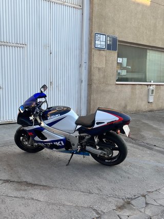 Suzuki GSXR 600 SRAD