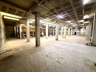 Nave industrial en alquiler en Centre en Hospitalet de Llobregat, L´