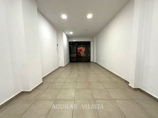 Local comercial en alquiler en Centre - Joan Prim en Granollers