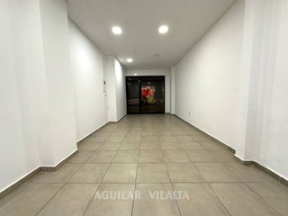 Local comercial en alquiler en Centre - Joan Prim en Granollers